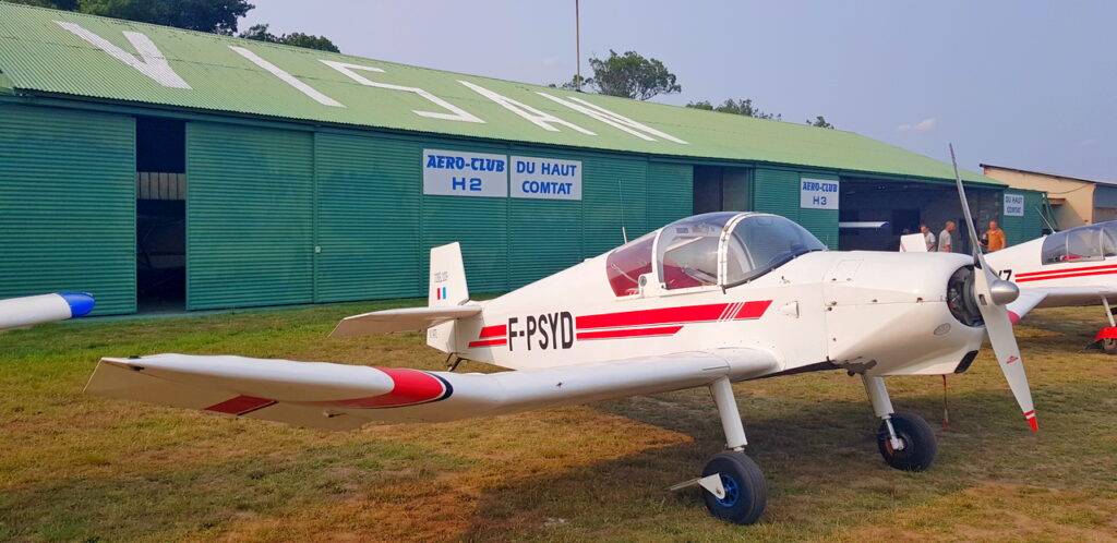 Avion à hélice de loisir Jodel D-119 Aéroclub de Valréas-Visan