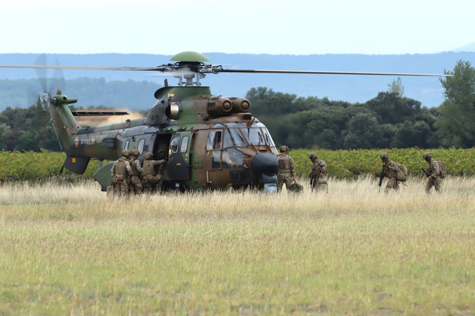 Vous consultez actuellement Alerte ! Attaque commando sur l’aérodrome de VISAN